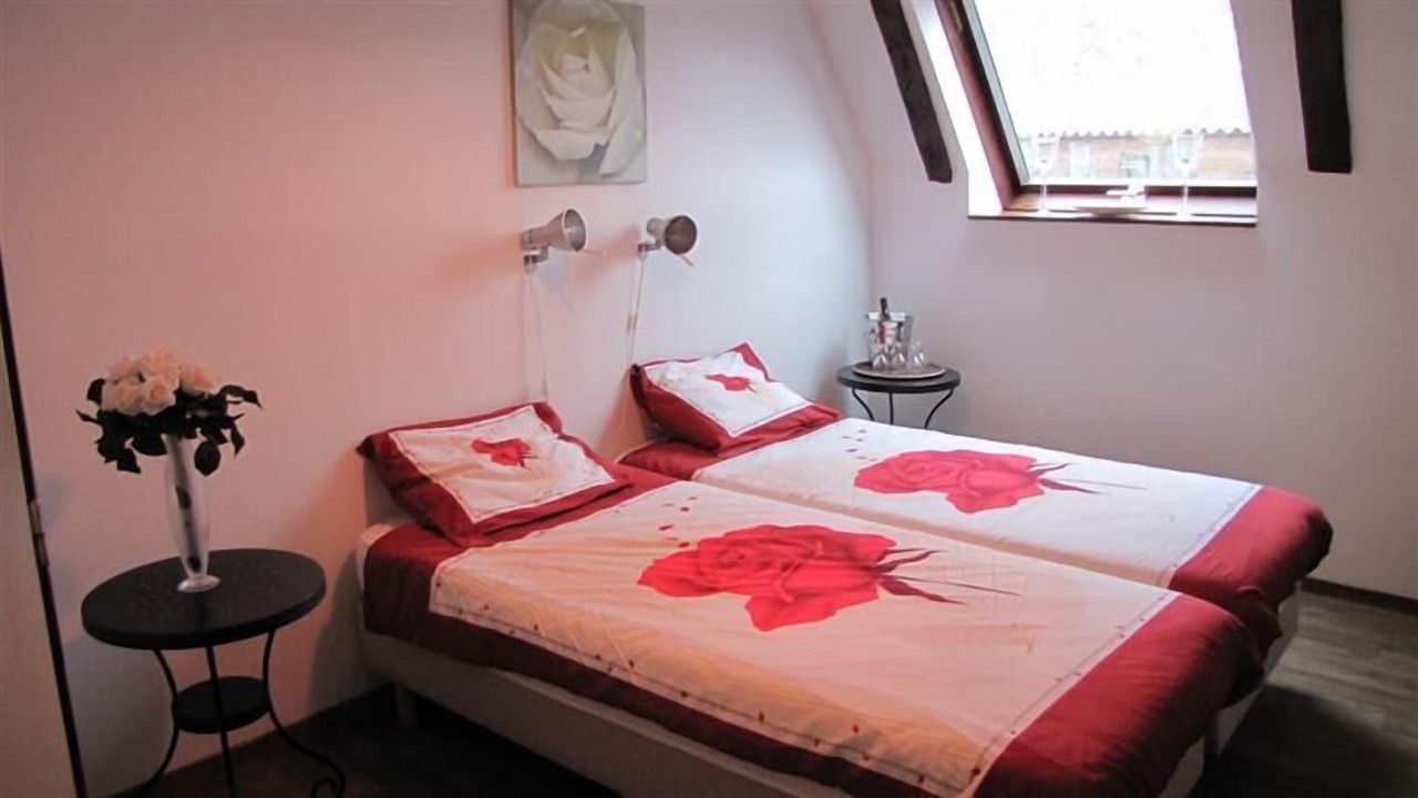 Photo of Bedroom in Banes