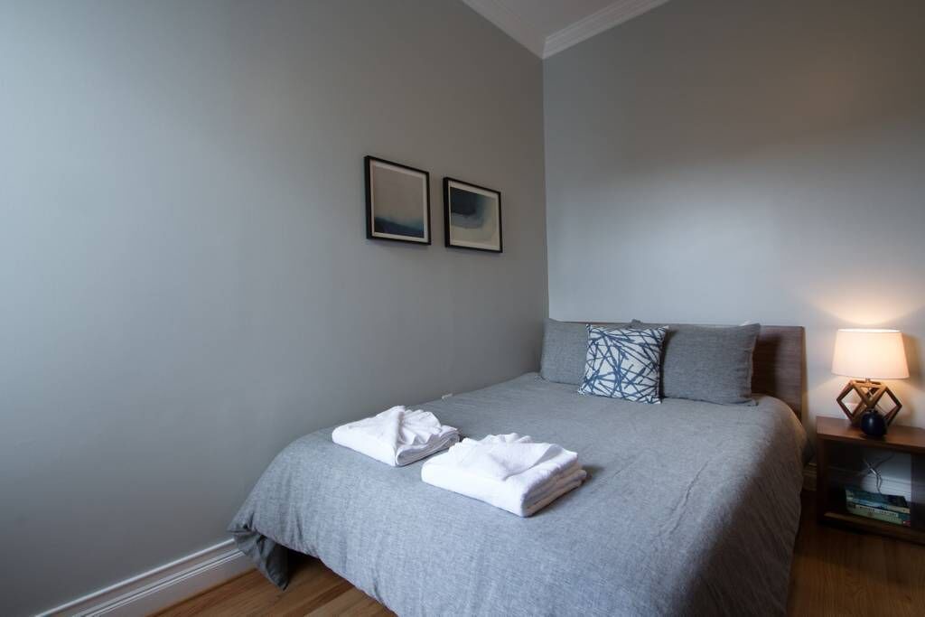 Photo of Bedroom in Stanton Park