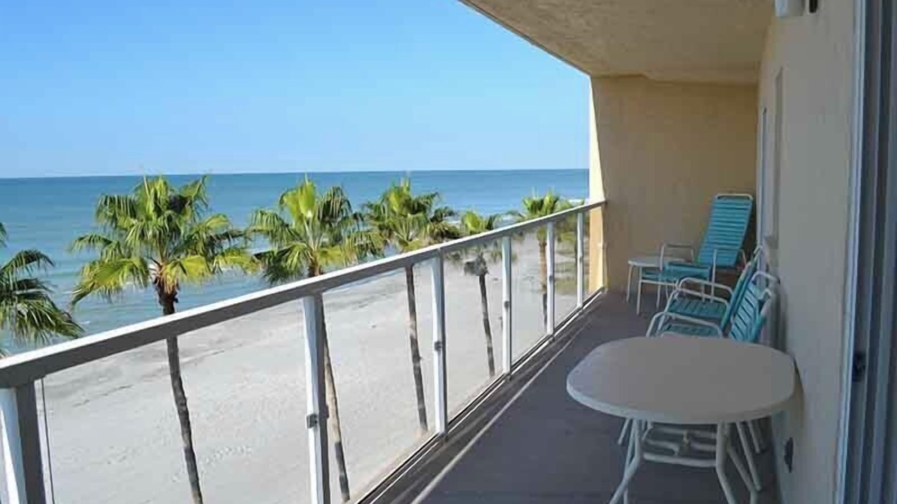 Photo of Patio Balcony in Longboat Key