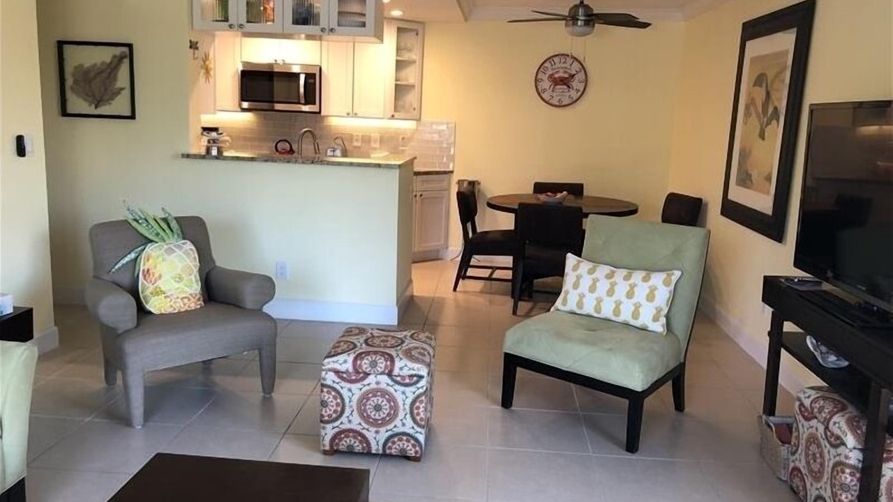 Photo of Bedroom in Longboat Key