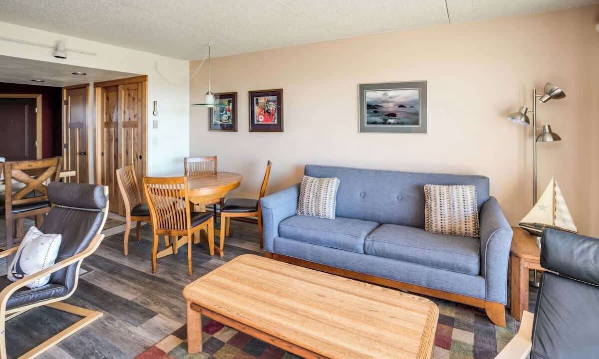 Photo of Livingroom in Gearhart