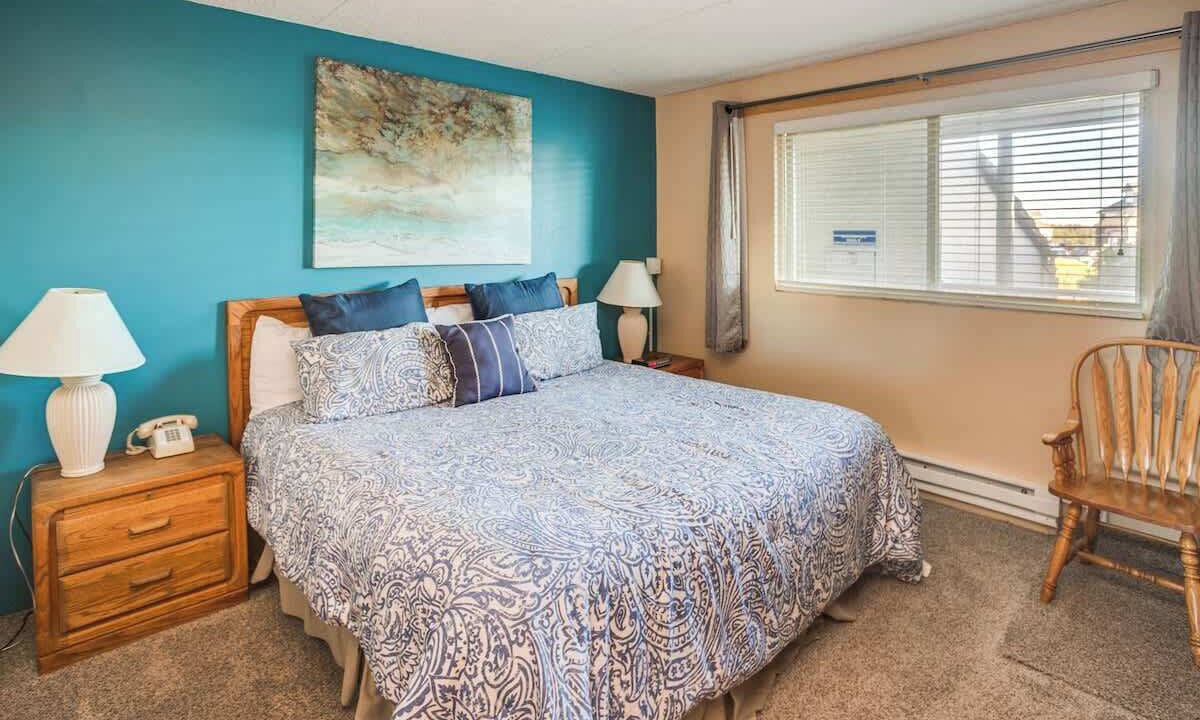 Photo of Bedroom in Gearhart