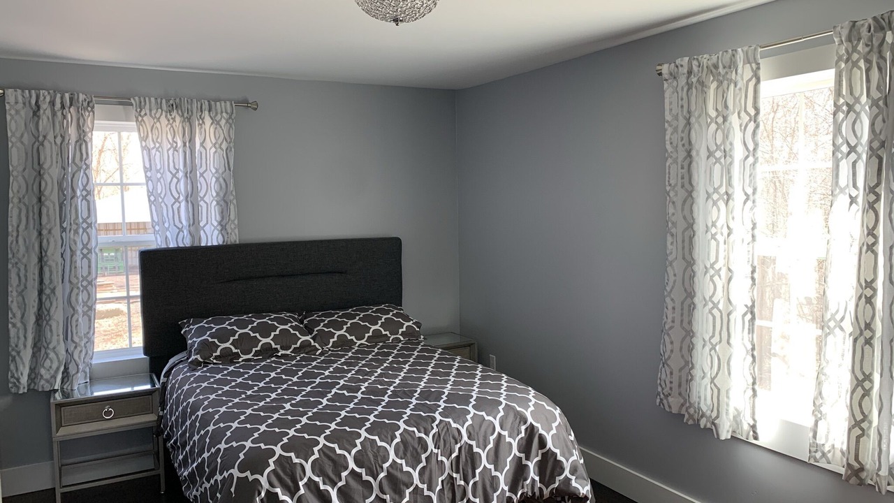 Photo of Bedroom in Grosse Ile