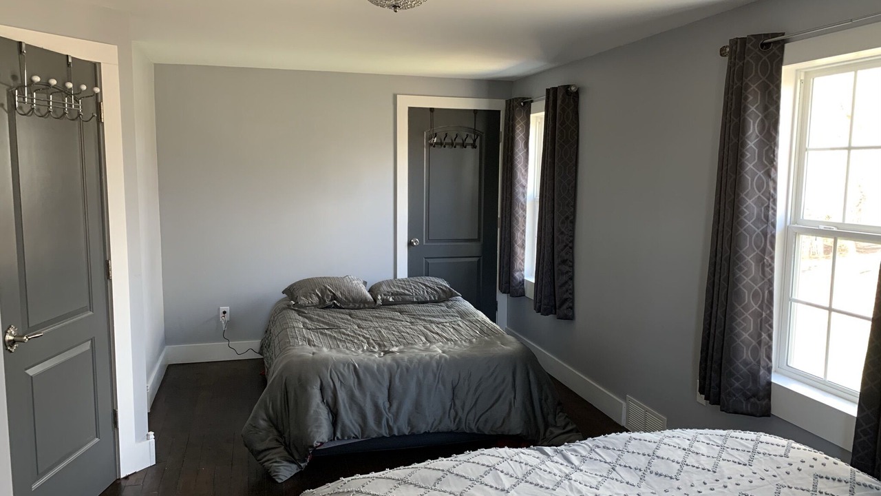 Photo of Bedroom in Grosse Ile