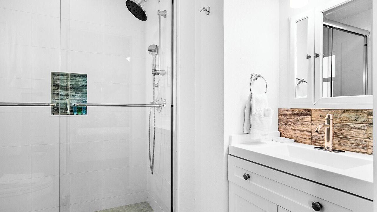 Photo of Bathroom in Ilexhurst