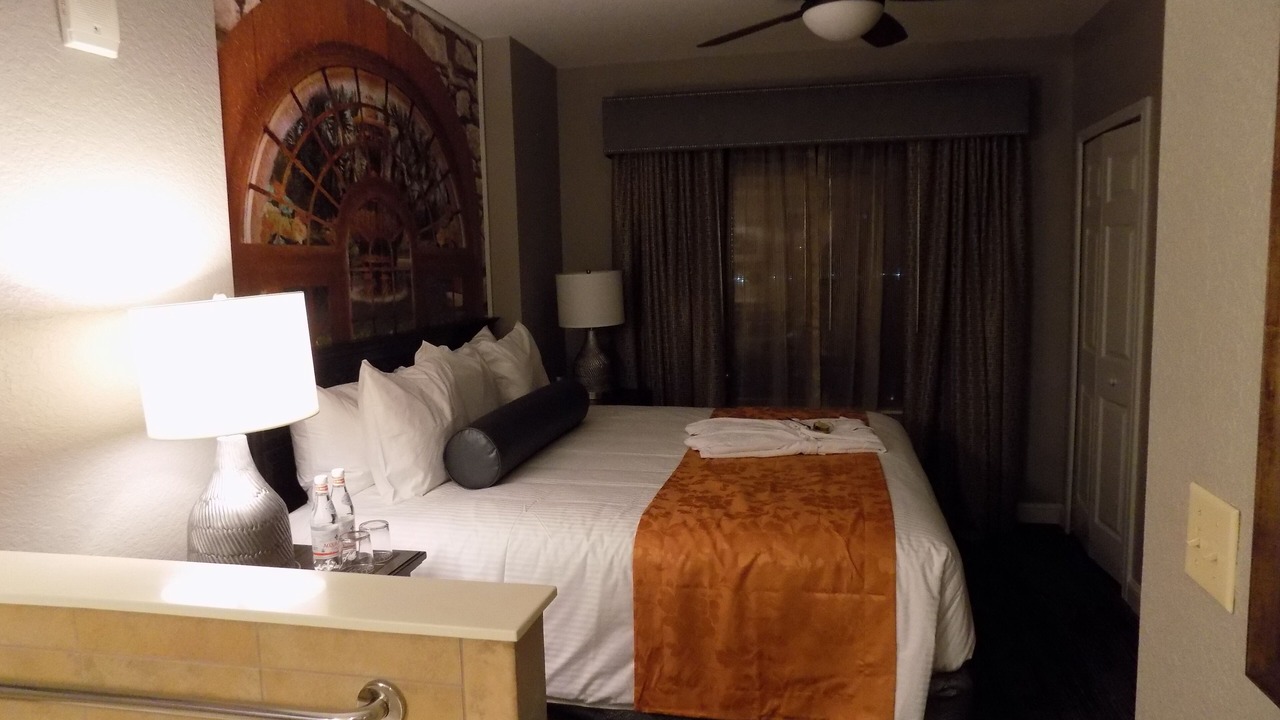 Photo of Bedroom in Lake Buena Vista