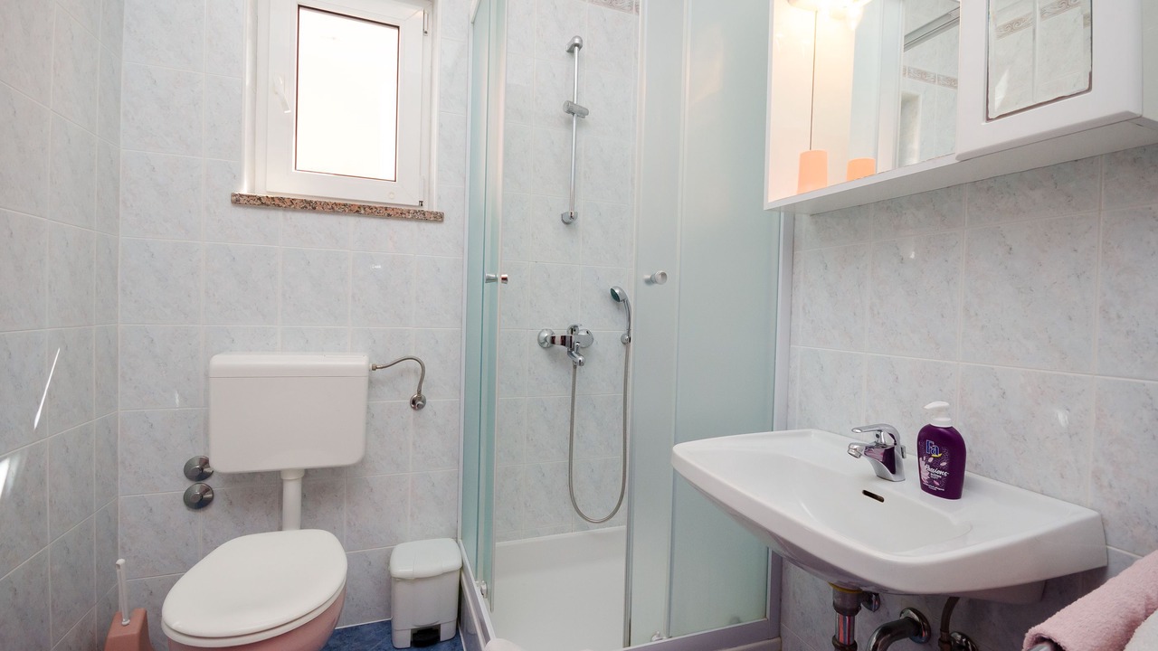 Photo of Bathroom in Lopar