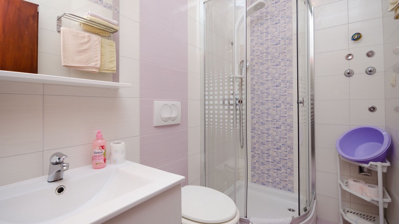 Photo of Bathroom in Lopar