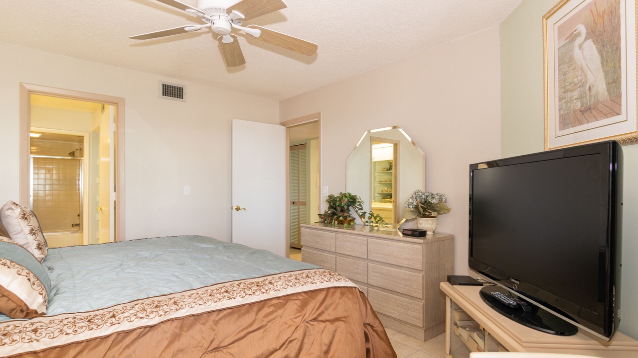 Photo of Bedroom in Bradenton Beach