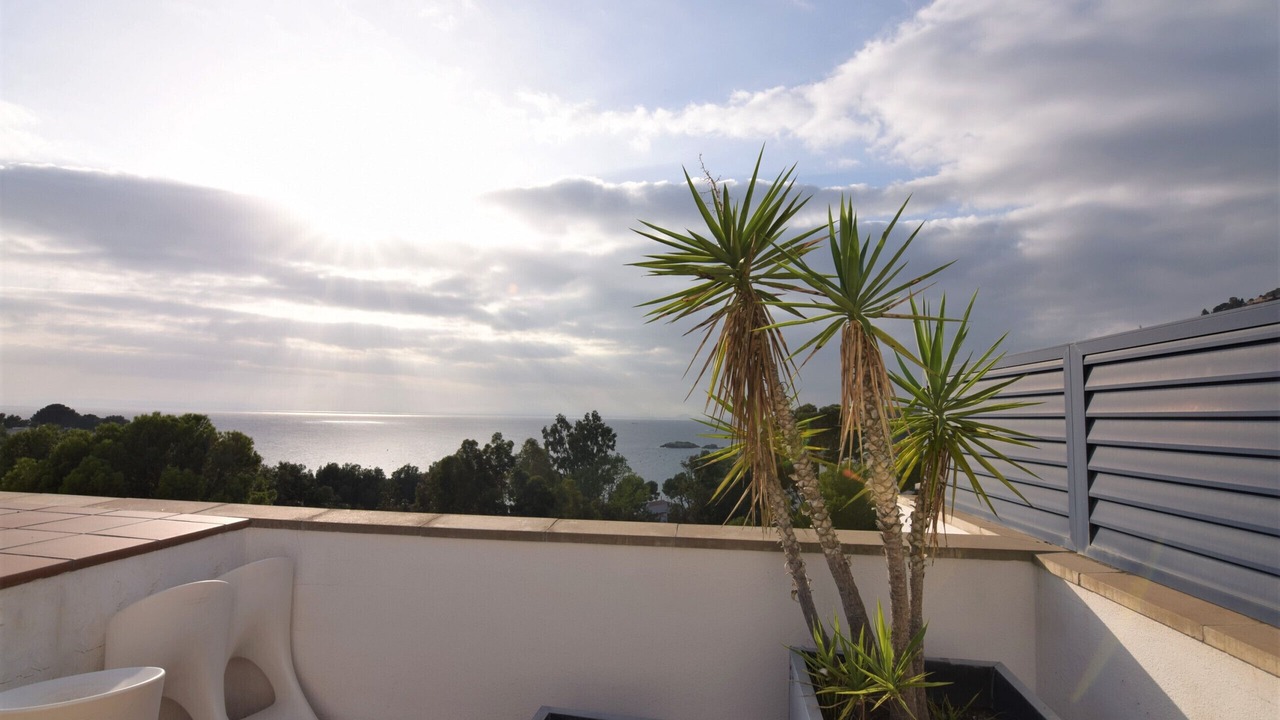 Photo of Patio Balcony in Almadraba-Canyelles