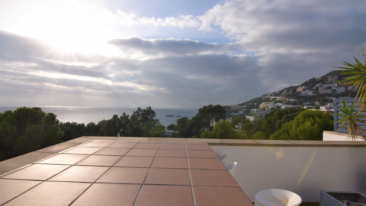 Photo of Patio Balcony in Almadraba-Canyelles