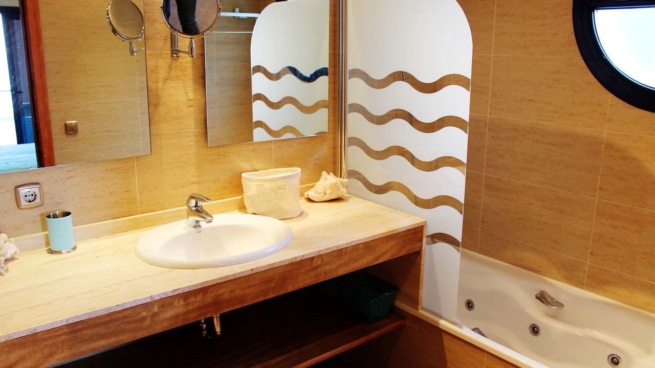 Photo of Bathroom in Almadraba-Canyelles