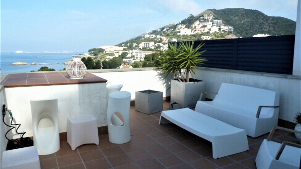 Photo of Patio Balcony in Almadraba-Canyelles