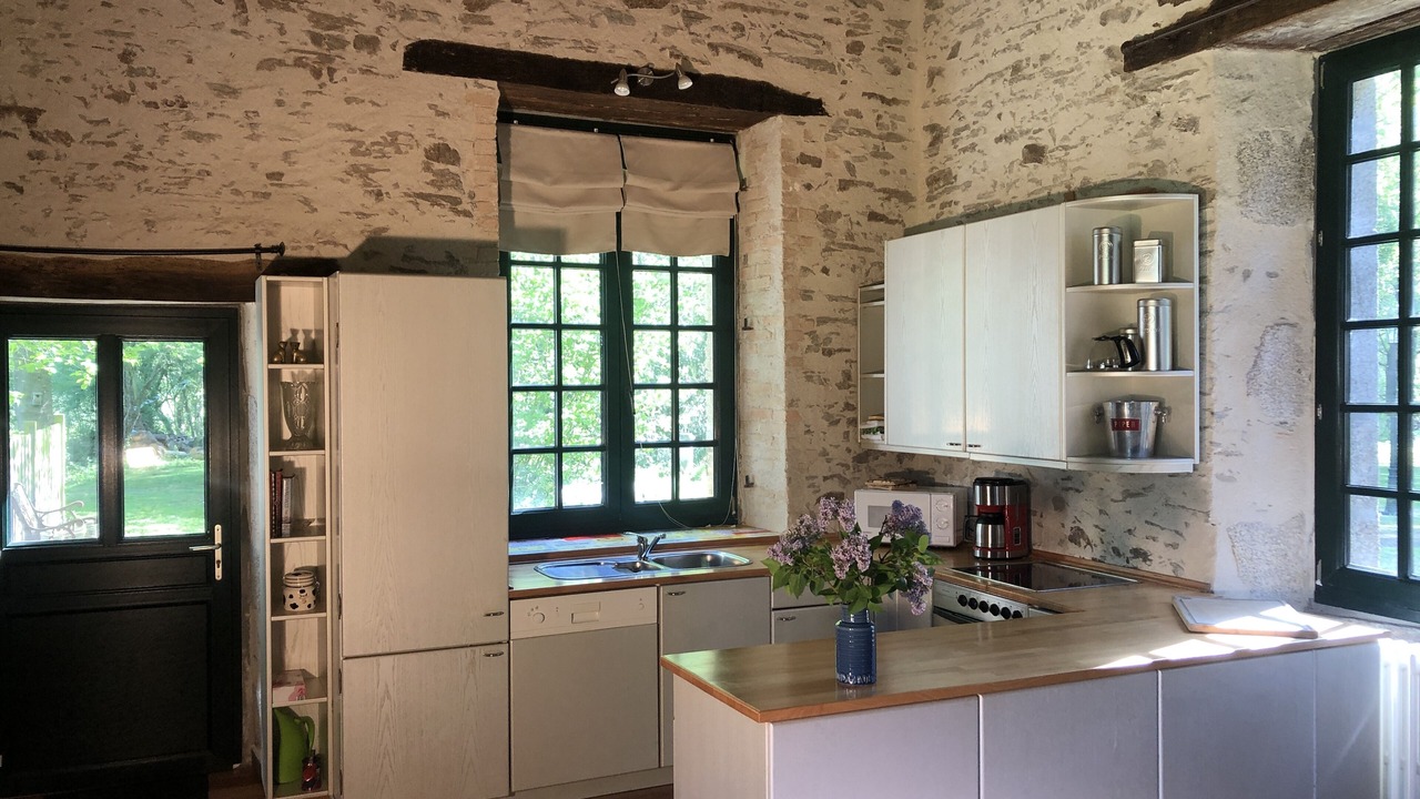 Photo of Kitchen in Saint-Hilaire-de-Loulay