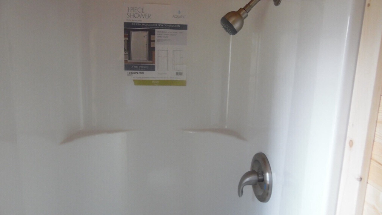 Photo of Bathroom in Willis