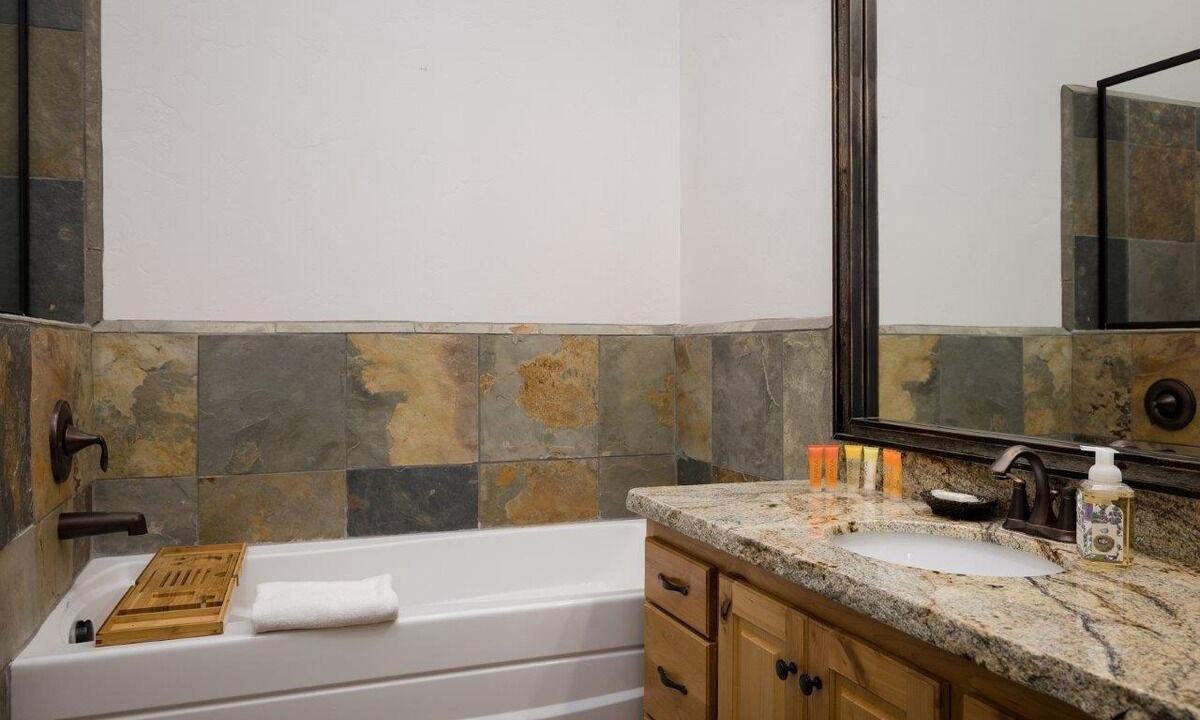 Photo of Bathroom in Victor