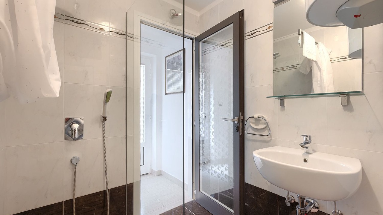 Photo of Bathroom in Rovinjsko Selo