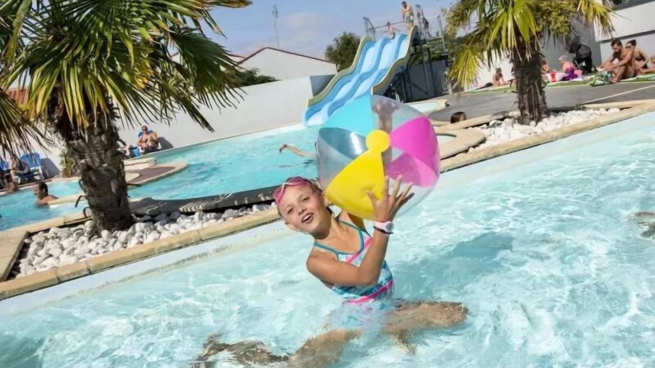 Photo of Outdoor in Brem Sur Mer