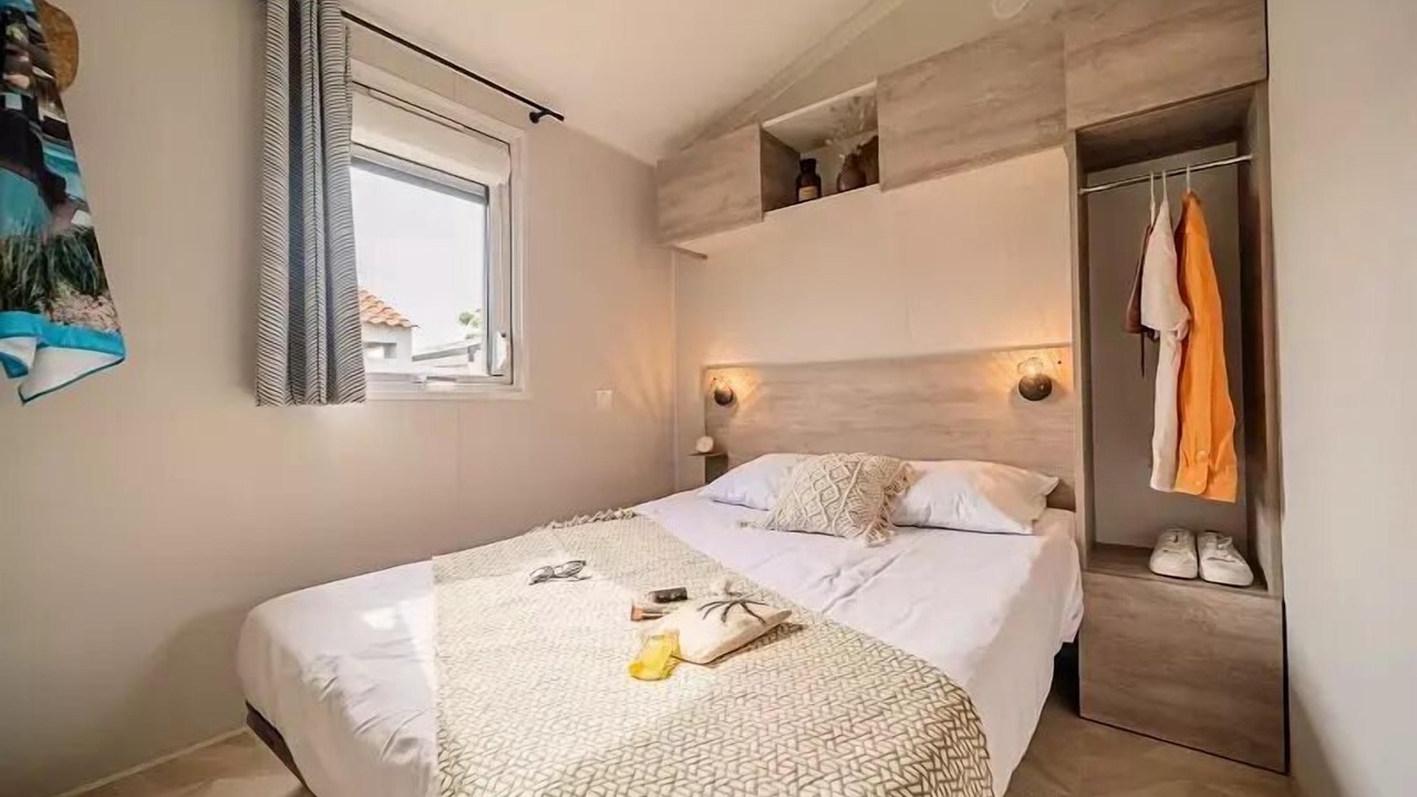 Photo of Bedroom in Brem Sur Mer