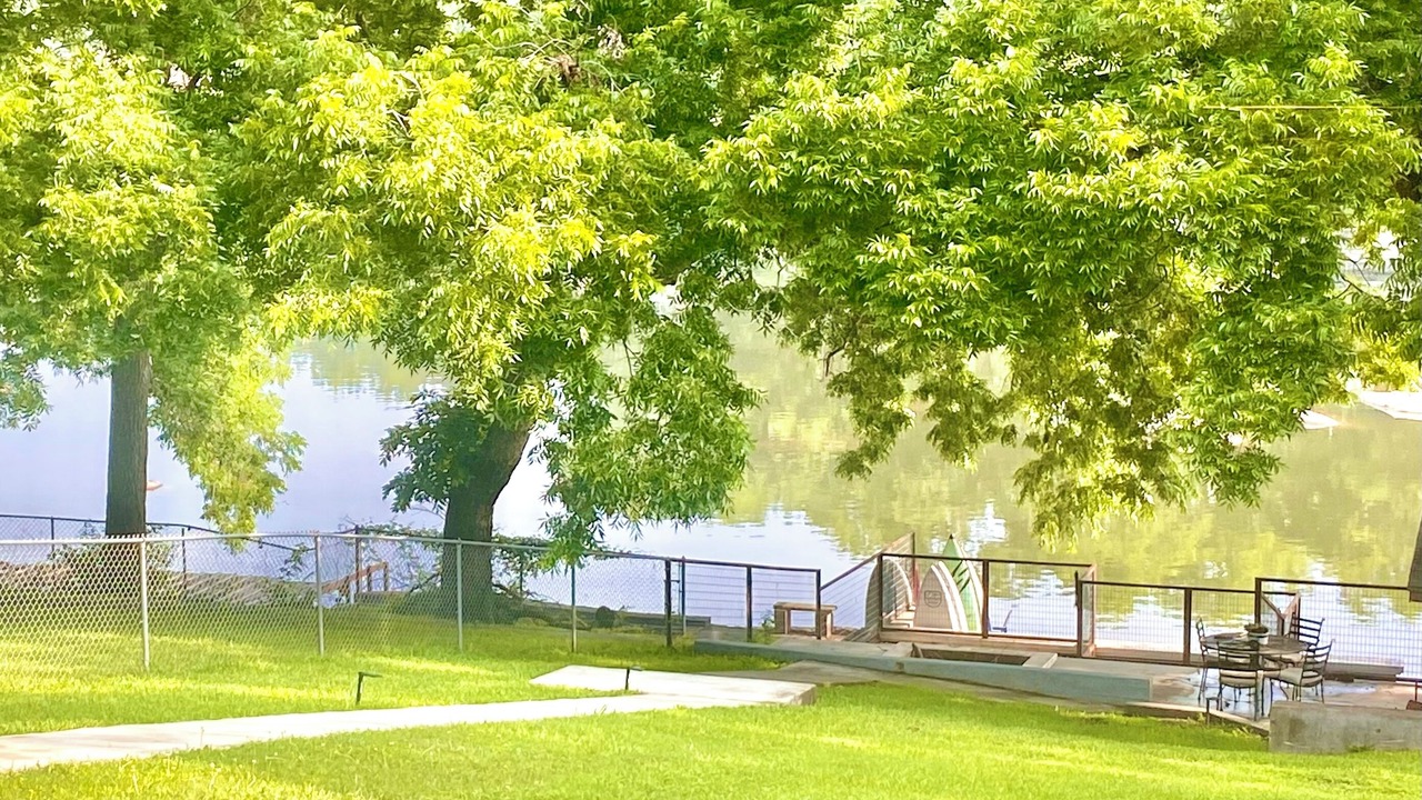Photo of Outdoor in Burnet
