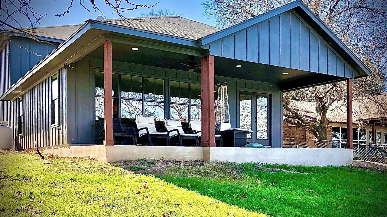 Photo of Patio Balcony in Burnet