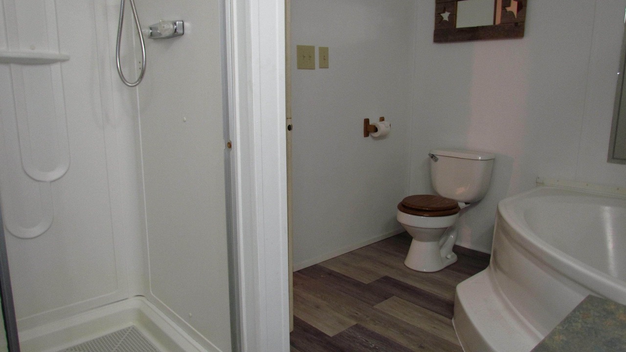 Photo of Bathroom in Glen Rose