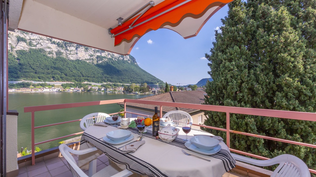 Photo of Patio Balcony in Riva San Vitale