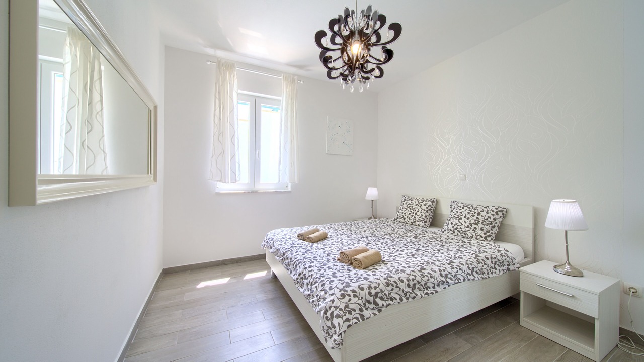 Photo of Bedroom in Salatic