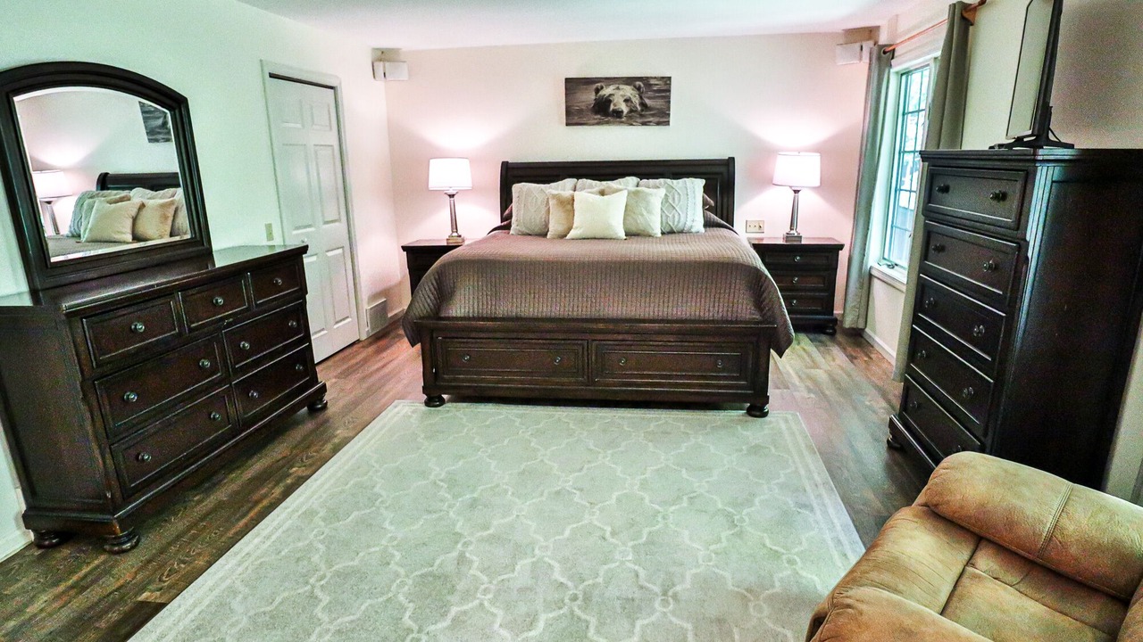 Photo of Bedroom in Bolton Landing