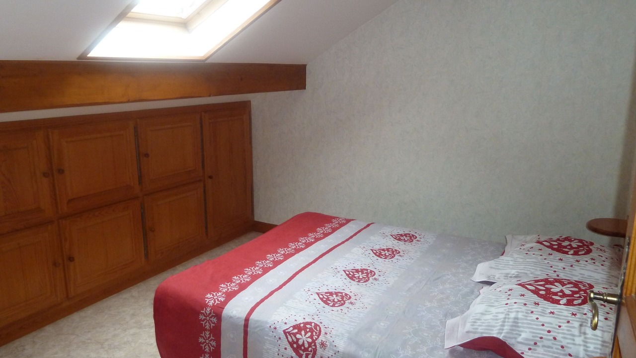 Photo of Bedroom in Le Val-d'Ajol