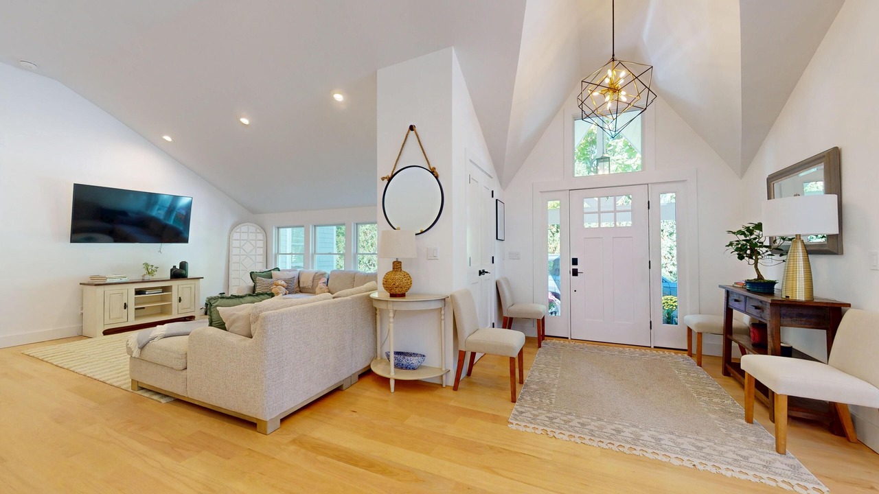 Photo of Livingroom in East Quogue