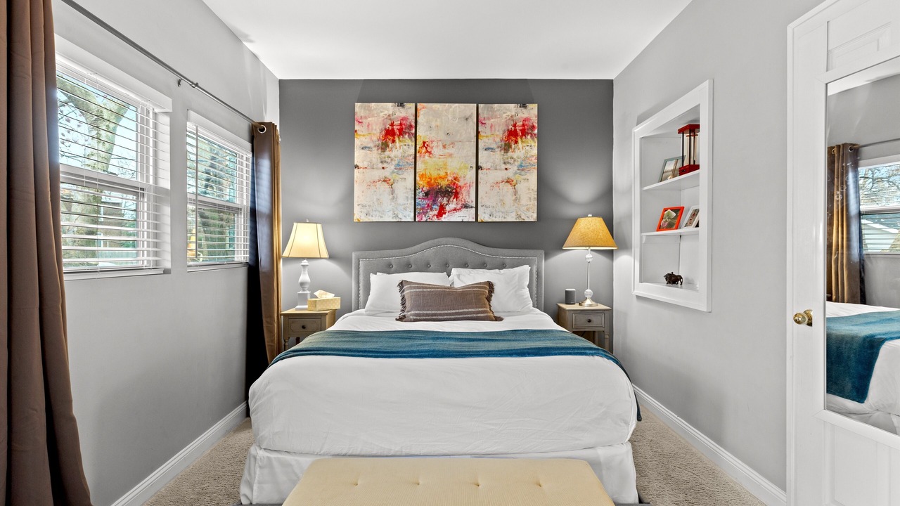 Photo of Bedroom in Southwest Garden