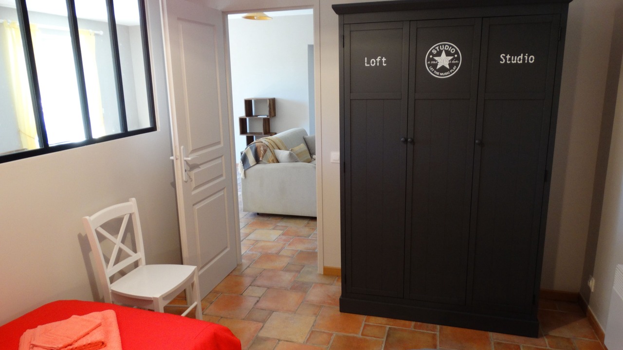 Photo of Bedroom in Banne