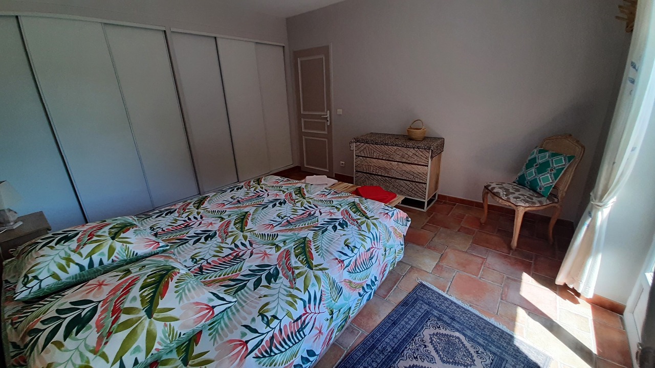 Photo of Bedroom in Banne