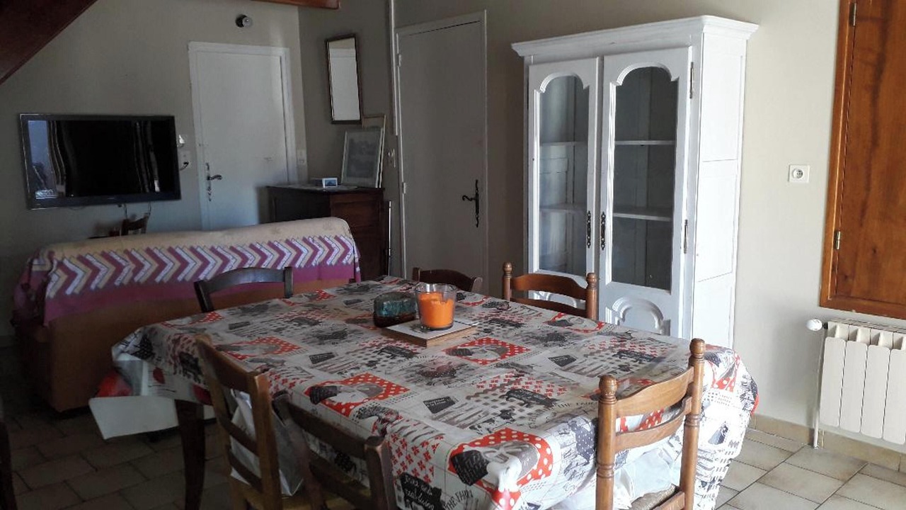 Photo of Livingroom in Veyreau