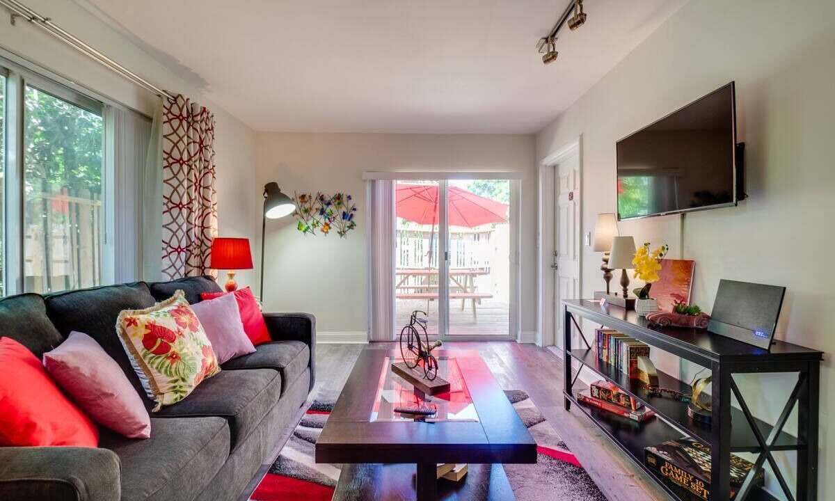 Photo of Livingroom in Coral Ridge