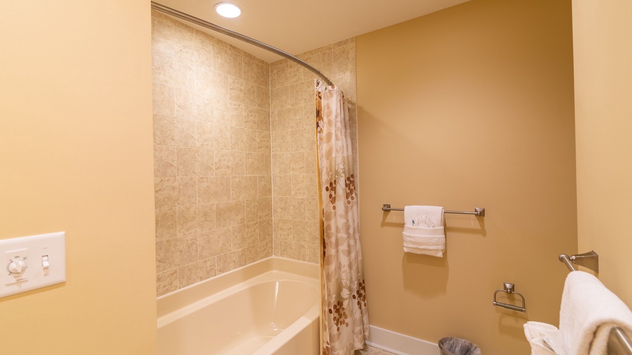 Photo of Bathroom in McGaheysville