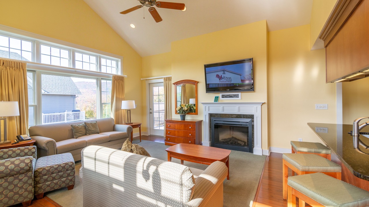 Photo of Livingroom in McGaheysville