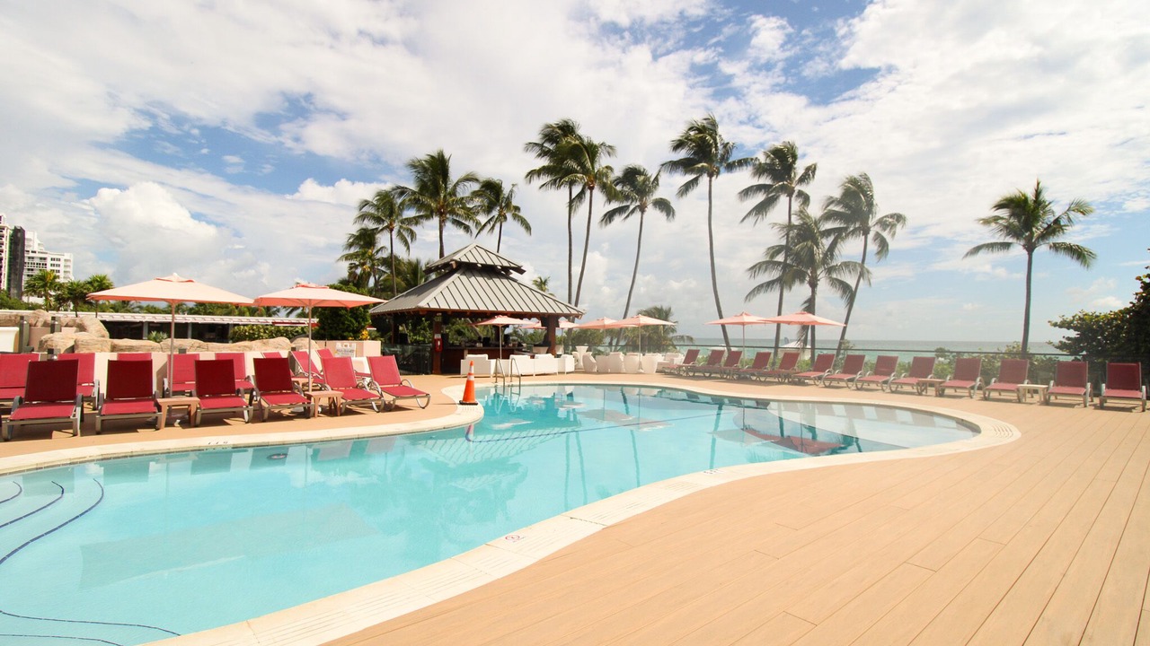 Photo of Outdoor in Mid Beach
