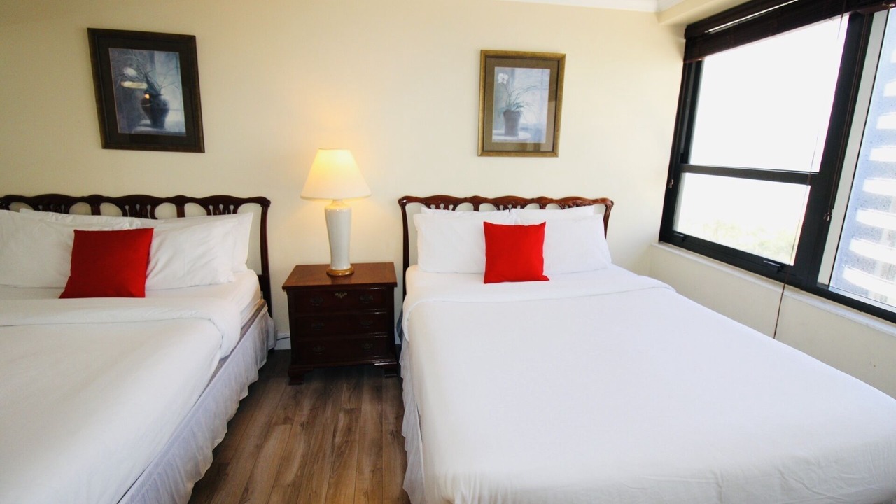 Photo of Bedroom in Mid Beach
