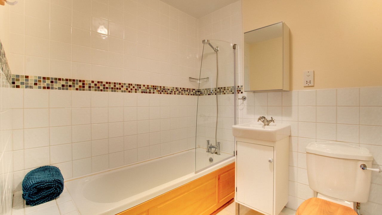 Photo of Bathroom in Beadnell