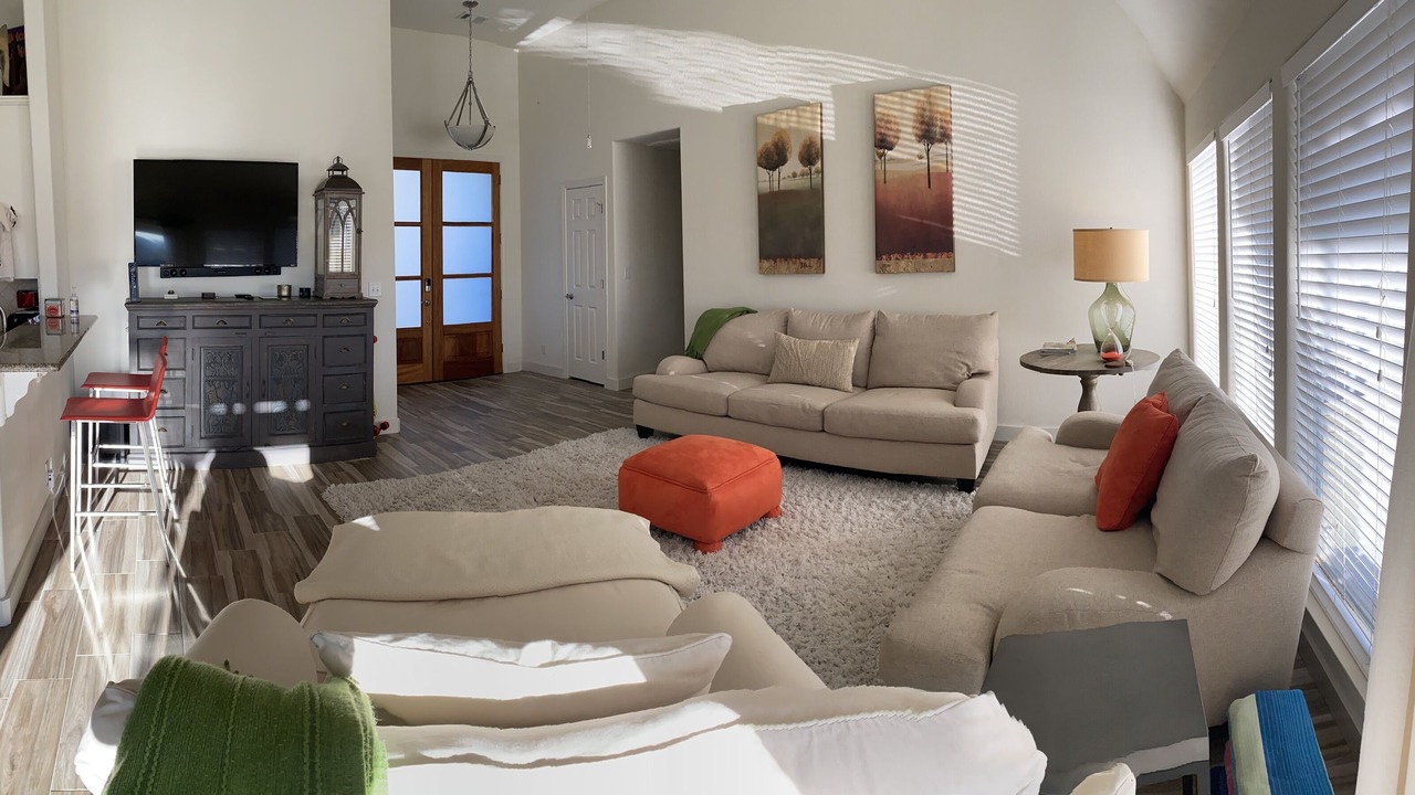 Photo of Livingroom in Granite Shoals