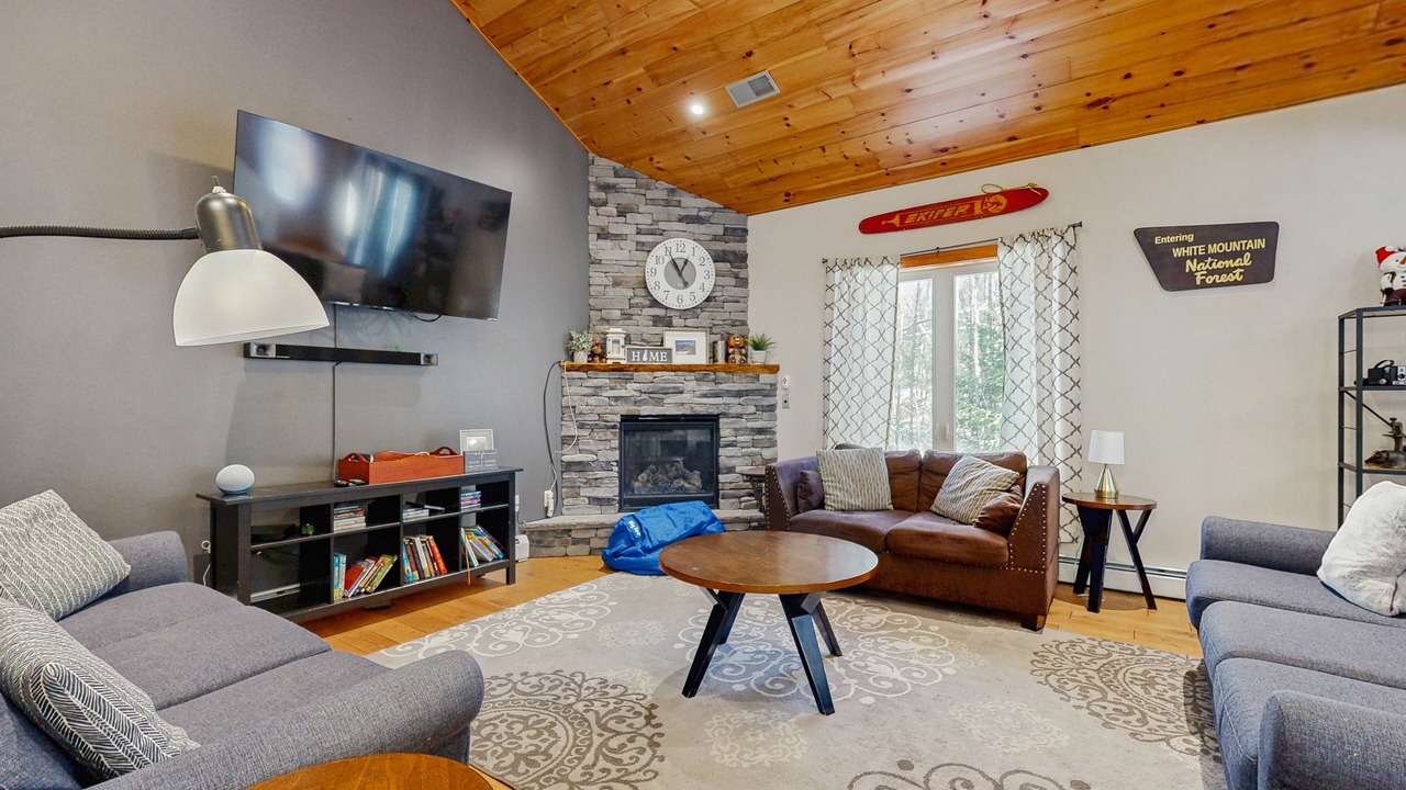 Photo of Livingroom in Bartlett