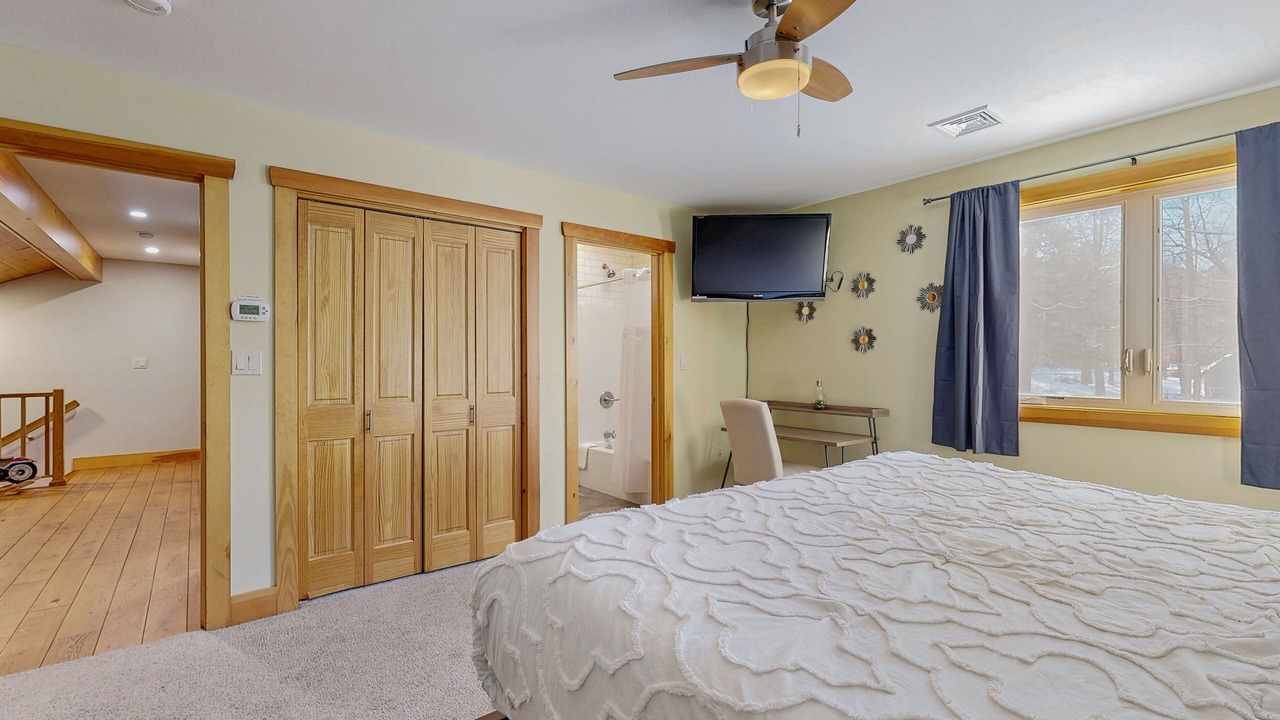Photo of Bedroom in Bartlett