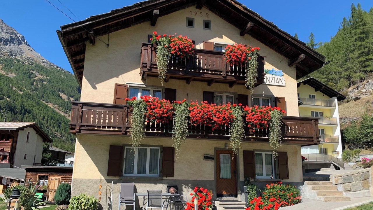 Photo of Others in Saas Grund
