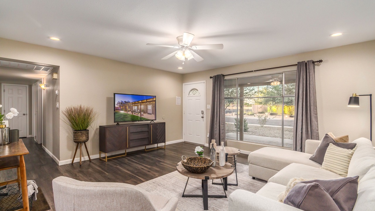 Photo of Livingroom in Cox Heights