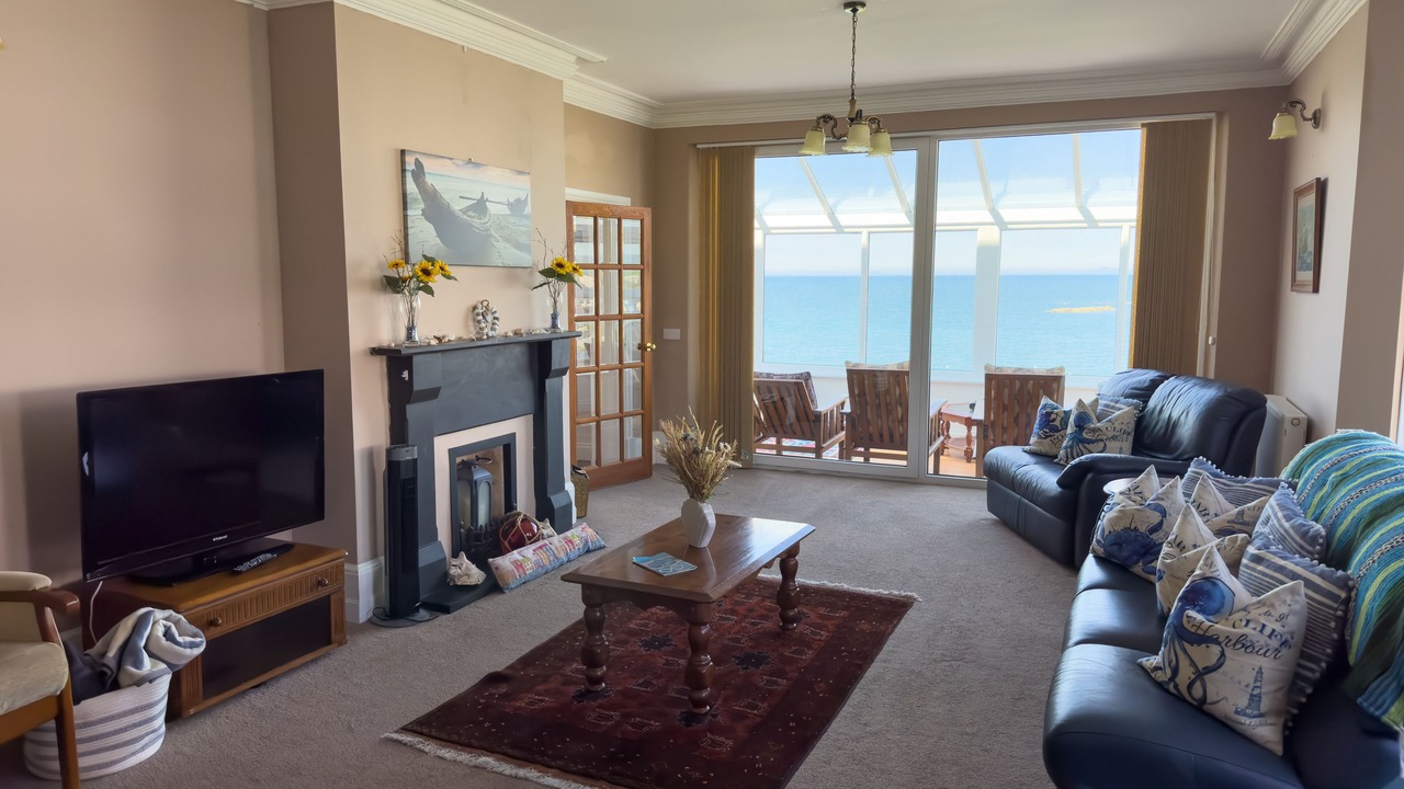 Photo of Livingroom in Borth