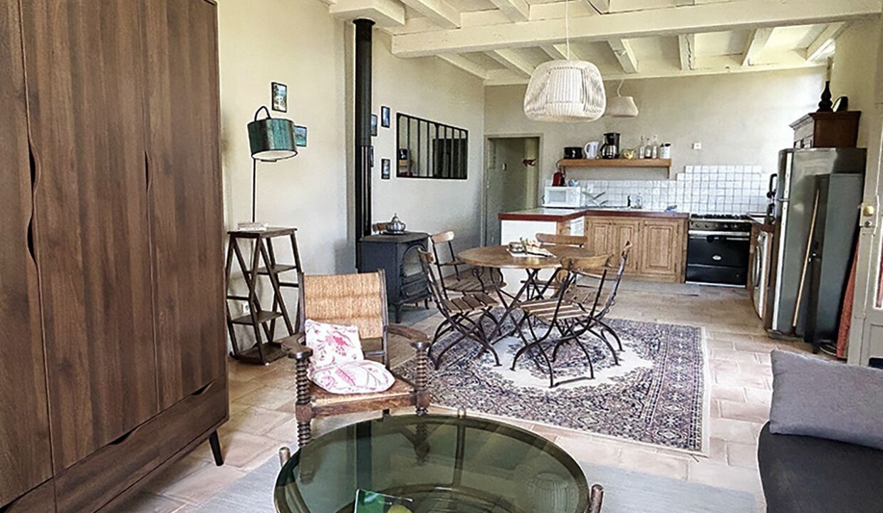Photo of Livingroom in Montaren-et-Saint-Mediers