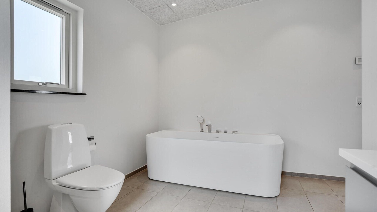 Photo of Bathroom in Fynshav