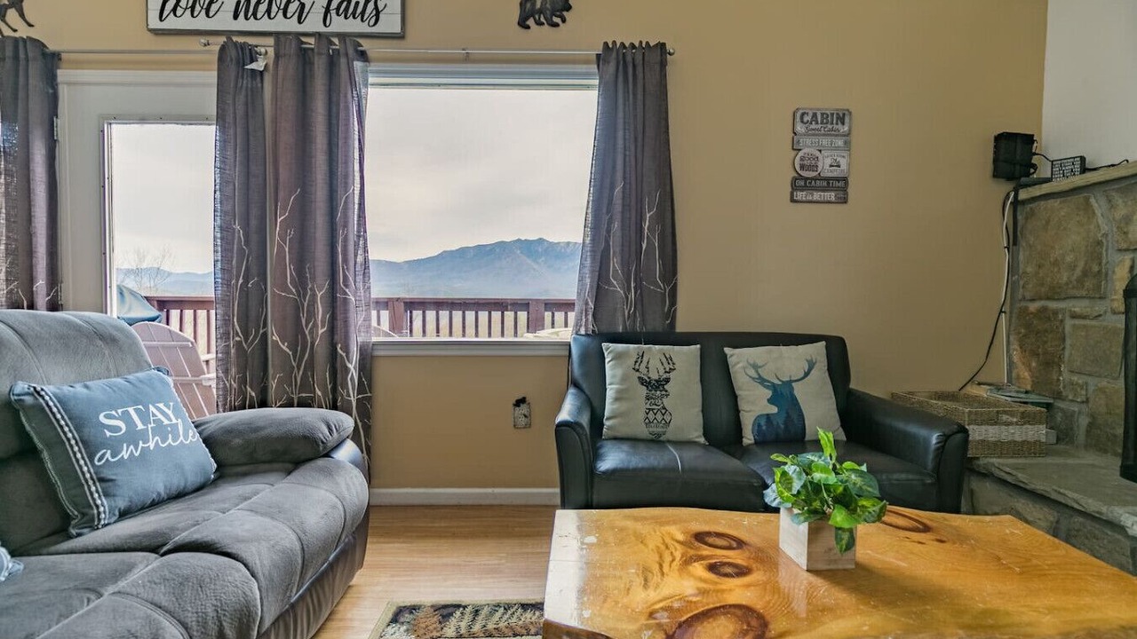 Photo of Livingroom in Chalet Village